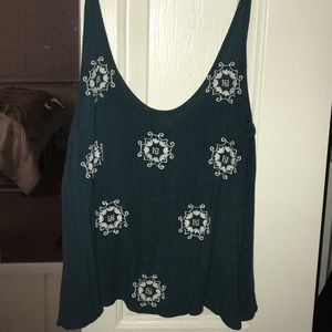 LA Hearts blue patterned tank top (crop top)